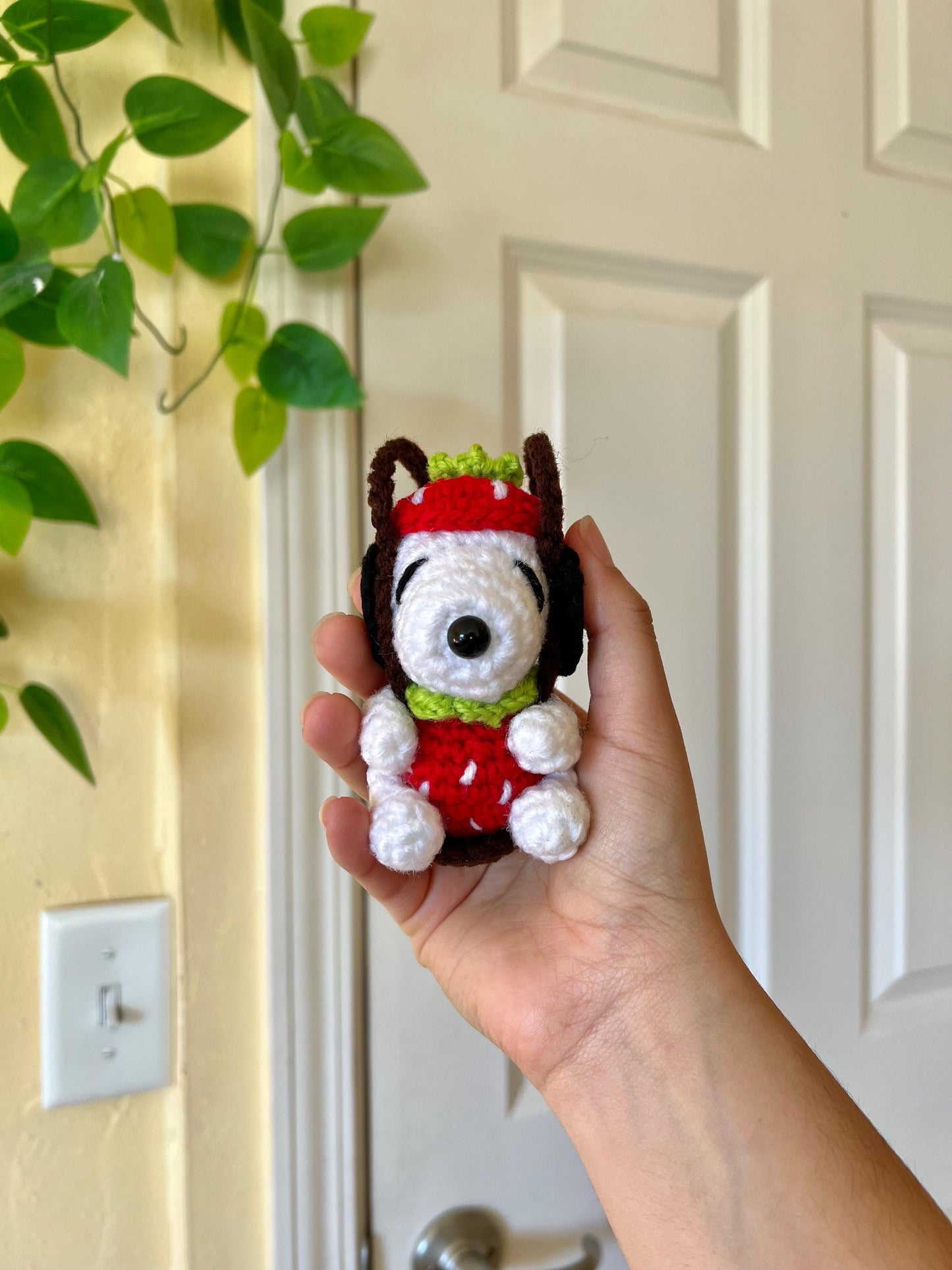 Strawberry Snoopy Car Hanger (PATTERN)