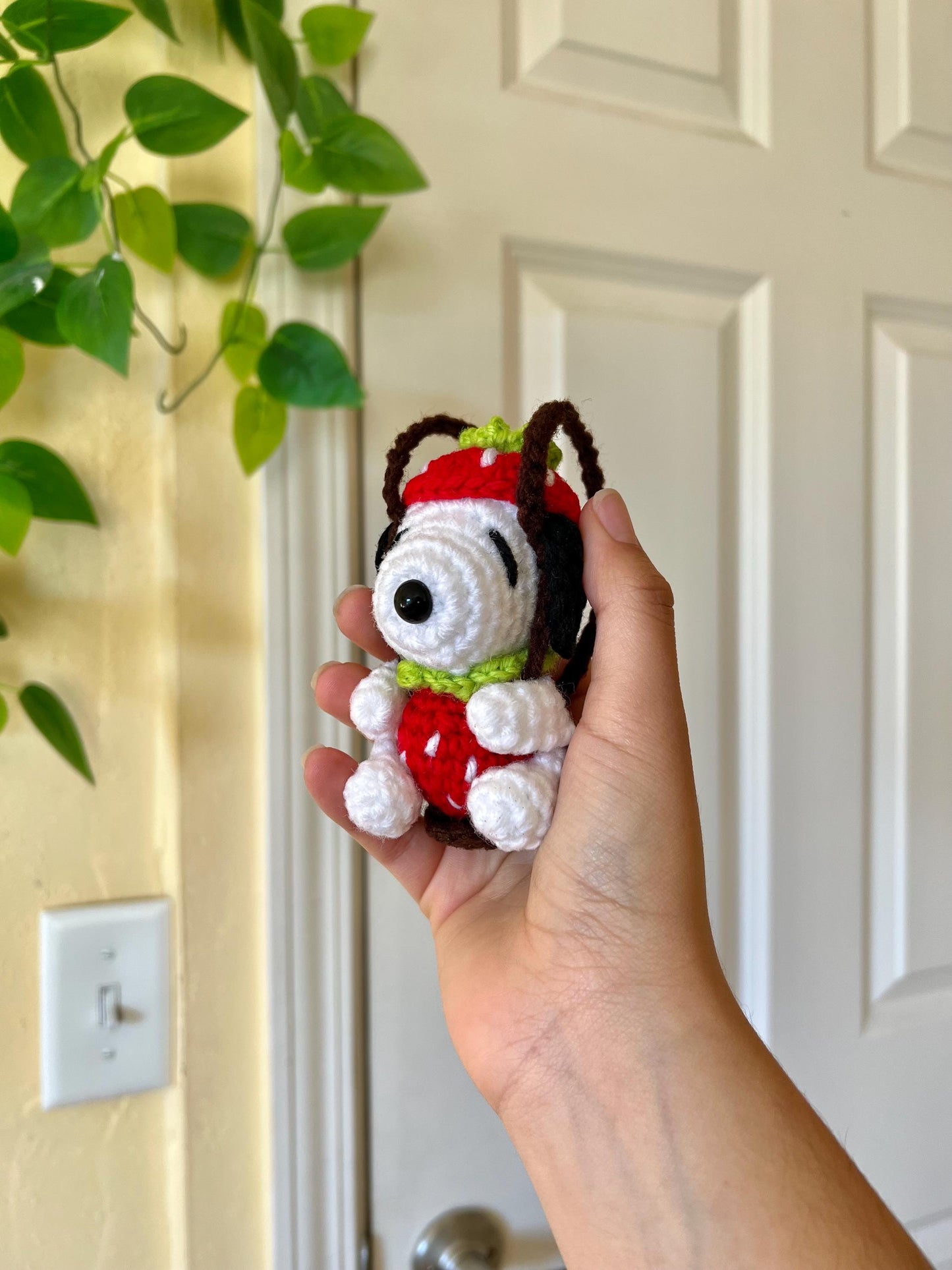 Strawberry Snoopy Car Hanger (PATTERN)